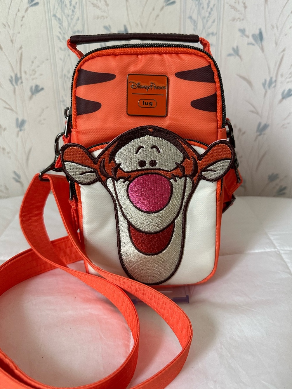 Disney Lug Tigger Crossbody